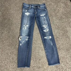 American Eagle Jegging Crop Jeans ☘️